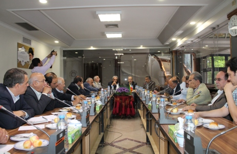 مدیرعامل صندوق ملی حمایت از محیط زیست در اتاق مشهد: به نام محیط زیست به کام شهرداری